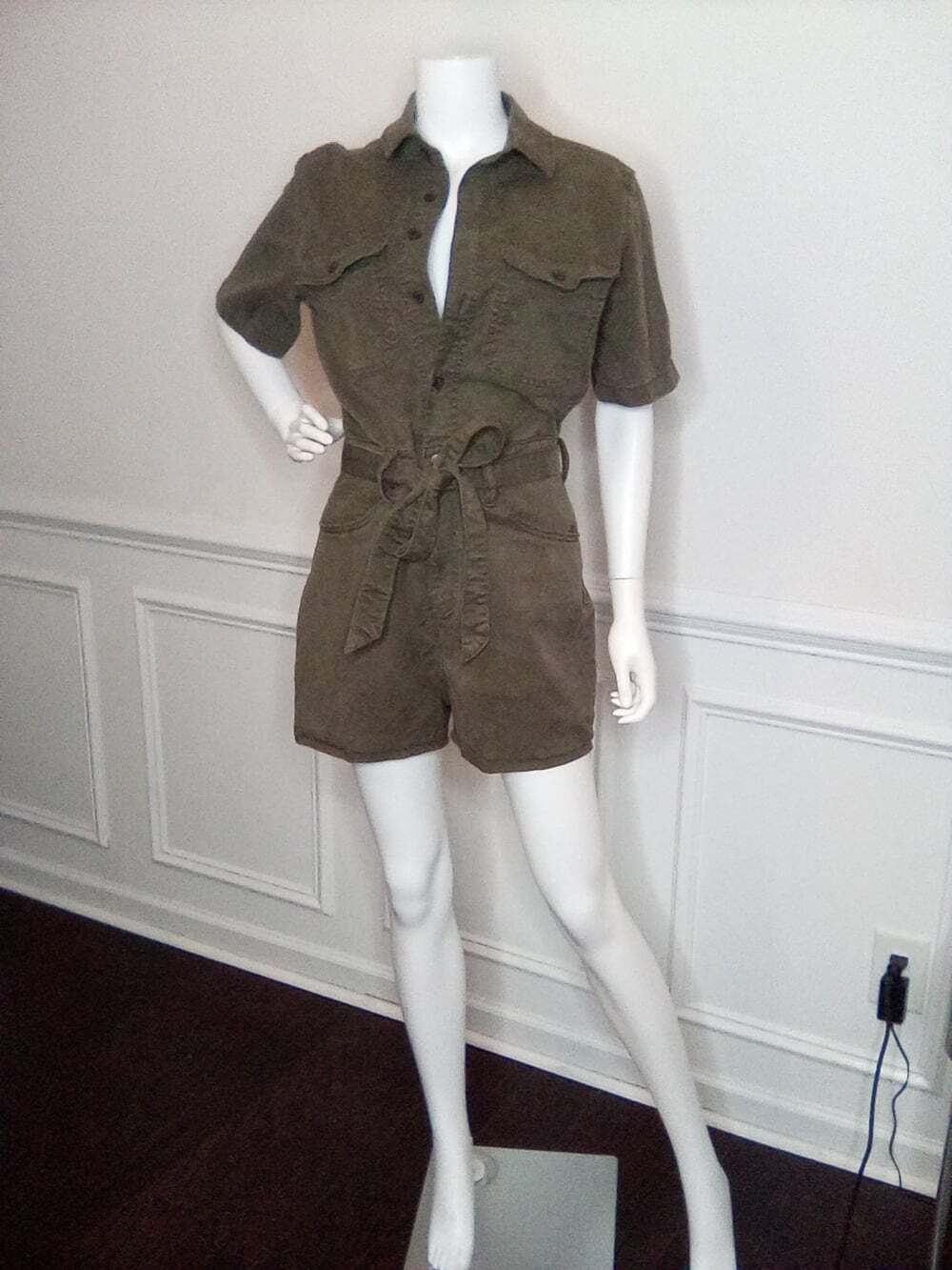 NEW Universal Thread Short Sleeve Denim Romper Olive Green Size 4 Jumpsuit - Picture 11 of 16